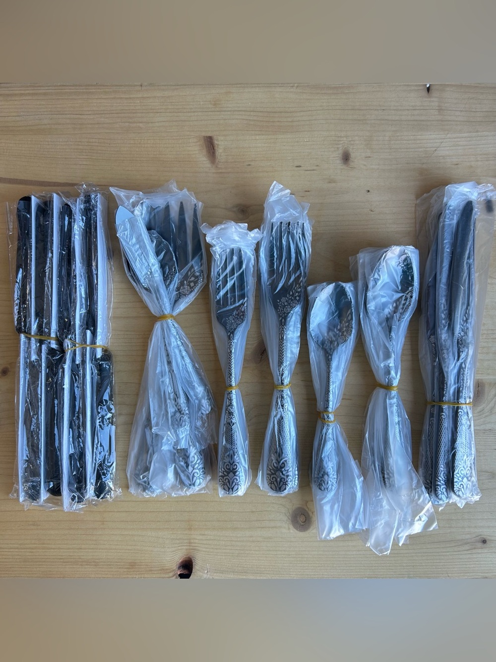 Stainless Steel Silverware Set